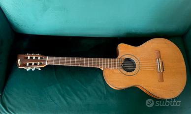 Chitarra Classica Elettrica stile Chet Atkins