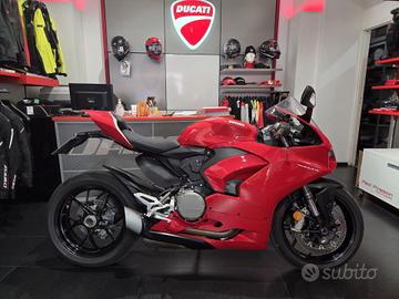 Ducati Panigale V2 2023