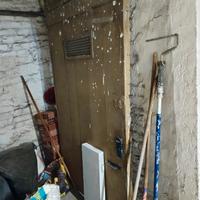 Porta rustica da casolare o cantina 