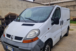 Renault traffic 2005