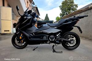 Yamaha TMAX 560 Tech MAX 2023 EURO5+ 35KW