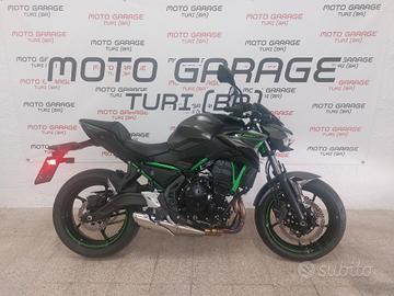 Kawasaki Z 650 del 2024 con soli 1750 km