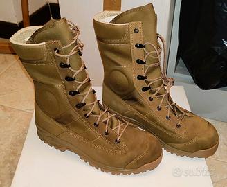 Anfibi COSMAS desertico taglia 43.