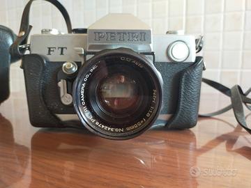 Macchina fotografica Petri FT vintage