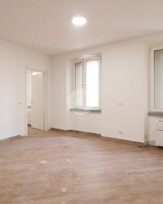 2 LOCALI A CORMANO