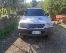 L 200