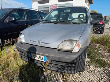 Fiat 600 1.1 Active