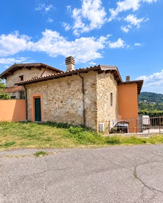 CASA INDIPENDENTE A OLEVANO ROMANO