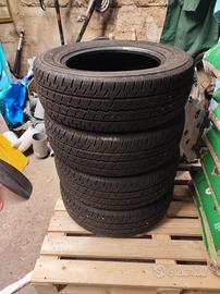 4 gomme invernali FM809 215/65R16C 