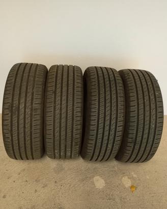 gomme  205/50 r17 v