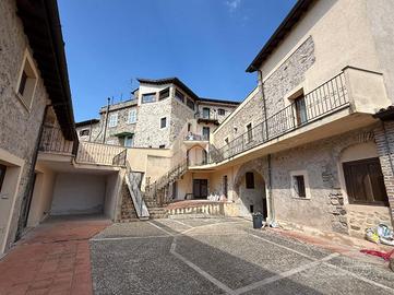 2 LOCALI A ANAGNI