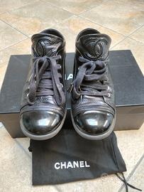 scarpe classiche Chanel 