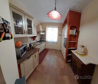 Cucina componibile legno massello