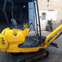 Miniescavatore komatsu pc15r8