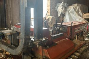 Trattore cingolato FIAT 55-65—5000 ore