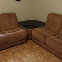 Divani e angoliera contenitore