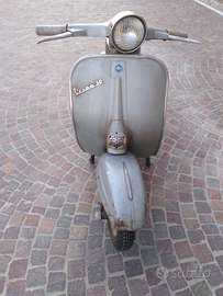 Vespa 50 Lusso