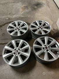 Cerchi da 17 in lega 4x98 (FIAT)