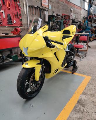 Honda CBR 600 RR Pista