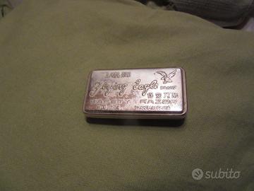 ANTICO RASOIO FLYING EAGLE  CUSTODIA IN ALLUMINIO