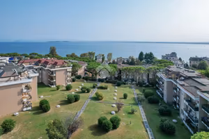 2 LOCALI A DESENZANO DEL GARDA