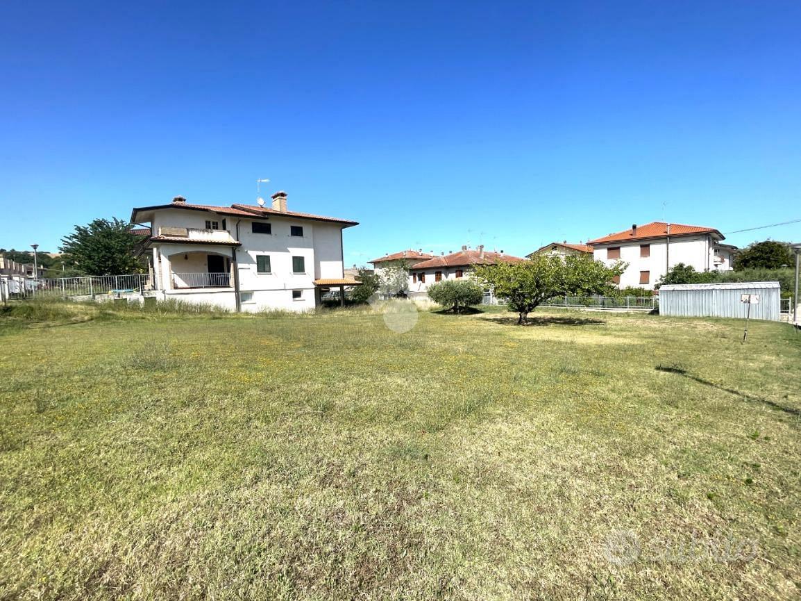 TER. RESIDENZIALE A MONTECALVO IN FOGLIA - Vista 2