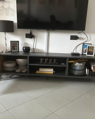 Mobile Tv contenitore