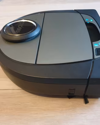Robot aspirapolvere- Neato D7 Connected