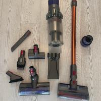Dyson V10 Absolute con accessori
