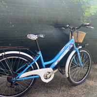 Bici da teen ager colore azzurro