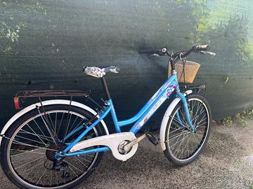 Bici da teen ager colore azzurro