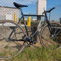 scatto fisso Pista 