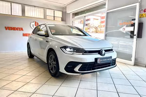 VOLKSWAGEN Polo 1.0 TSI R-Line Plus UNIPRO*CERT