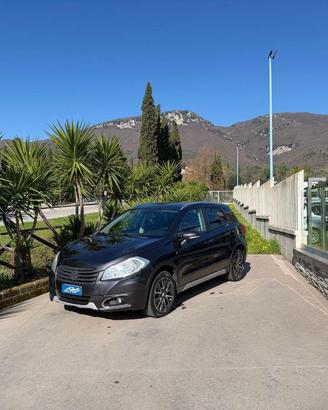 SUZUKI - S-Cross