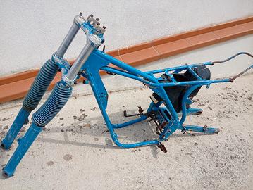 Telaio Aspes 125 RgC del 1978 con forcella Corte&C