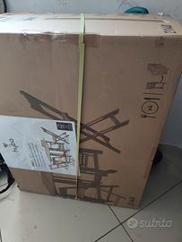 Set da balcone in acacia: 1 tavolo + 4 sedie HYBA