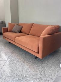 Divani promozione per rinnovo esposizione