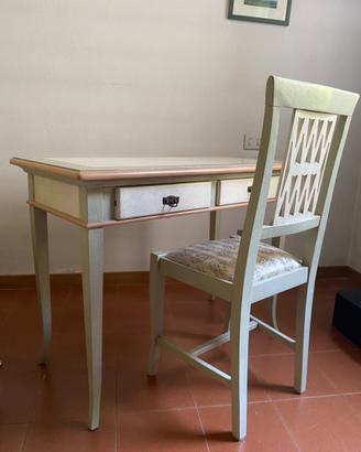 Set scrivania sedia comodino country/provenzale