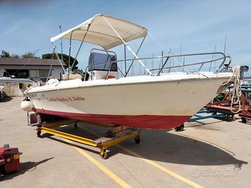 Motoscafo Open cantiere Mediterraneo - RISORTA