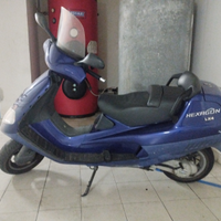 Hexagon piaggio 4 tempi Scooter 125