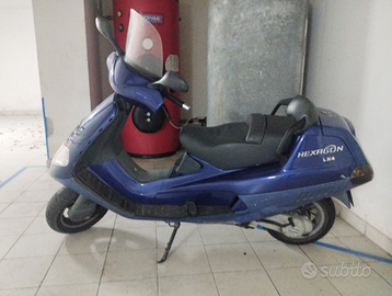 Hexagon piaggio 4 tempi Scooter 125