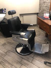 poltrona reclinabile professionale per barbiere