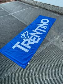 Striscione TRENTINO