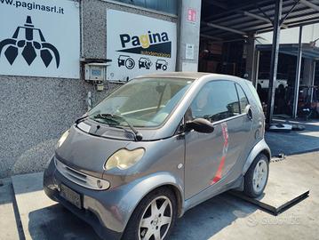 SMART FORTWO 800 TD 2003 61  PER RICAMBI