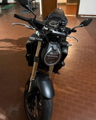 Honda CB 650 R E-Clutch