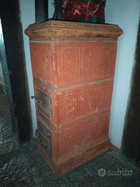 Stufa in cotto decorato