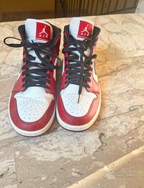 Air jordan  1 mid Chicago White