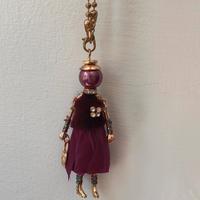 Collana pendente bambolina charm nuova bordeaux