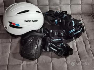 Casco, ginocchiere, para gomiti e para polsi.