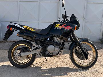 Honda Dominator 1992 nx 650
